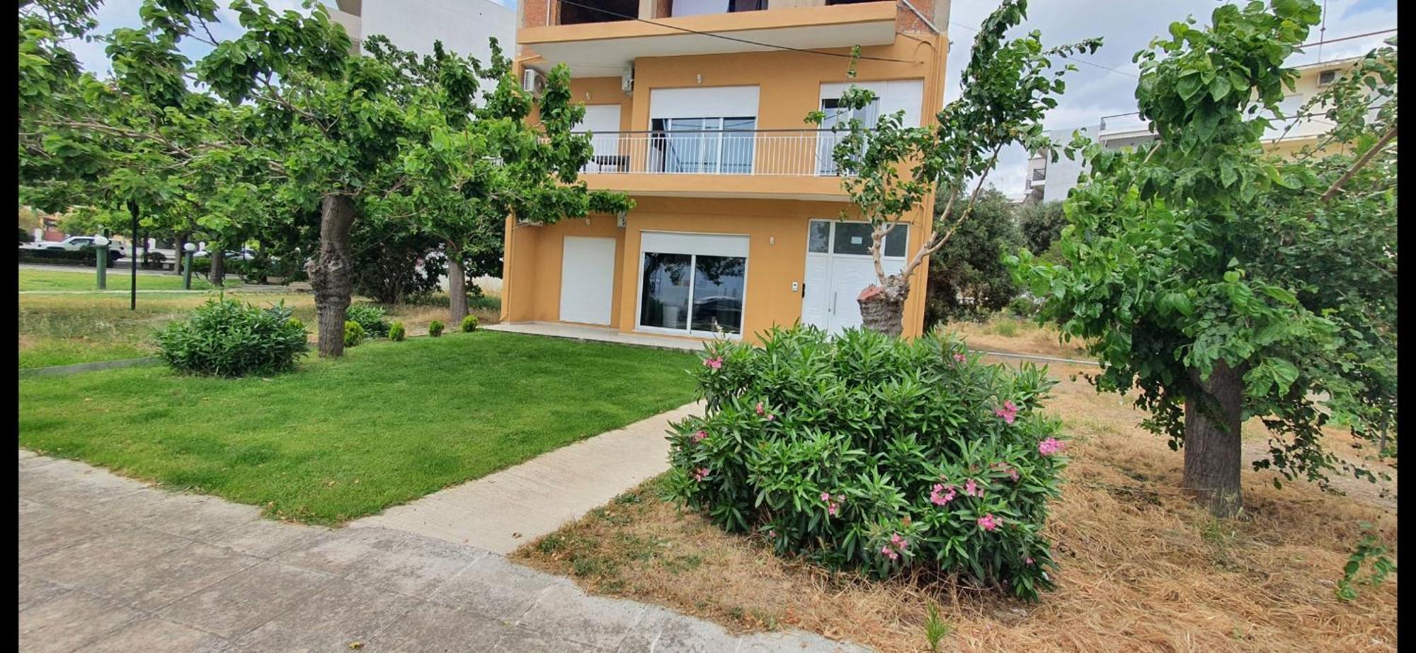 Nafpaktos Seaside Apartment Екстериор снимка