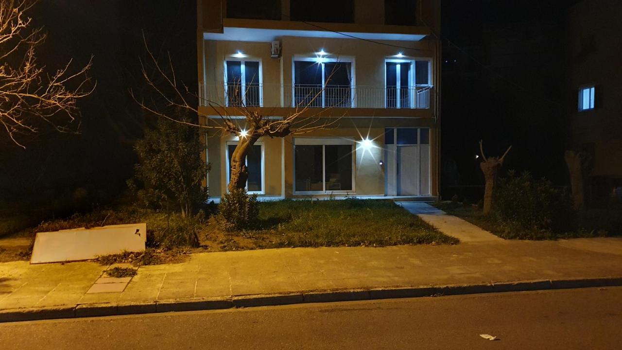 Nafpaktos Seaside Apartment Екстериор снимка